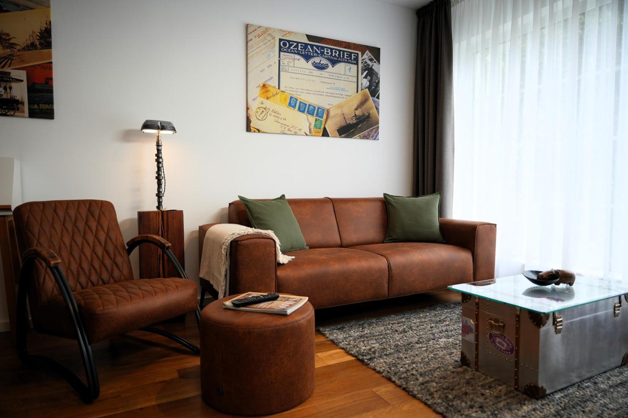 The Berlin Getaway / 80Qm In Berlin'S Historic Diplomatic Quarter, Berlin
